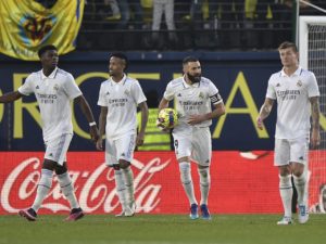 Real Madrid vs Valencia (01:00 – 12/01) | Xem lại trận đấu
